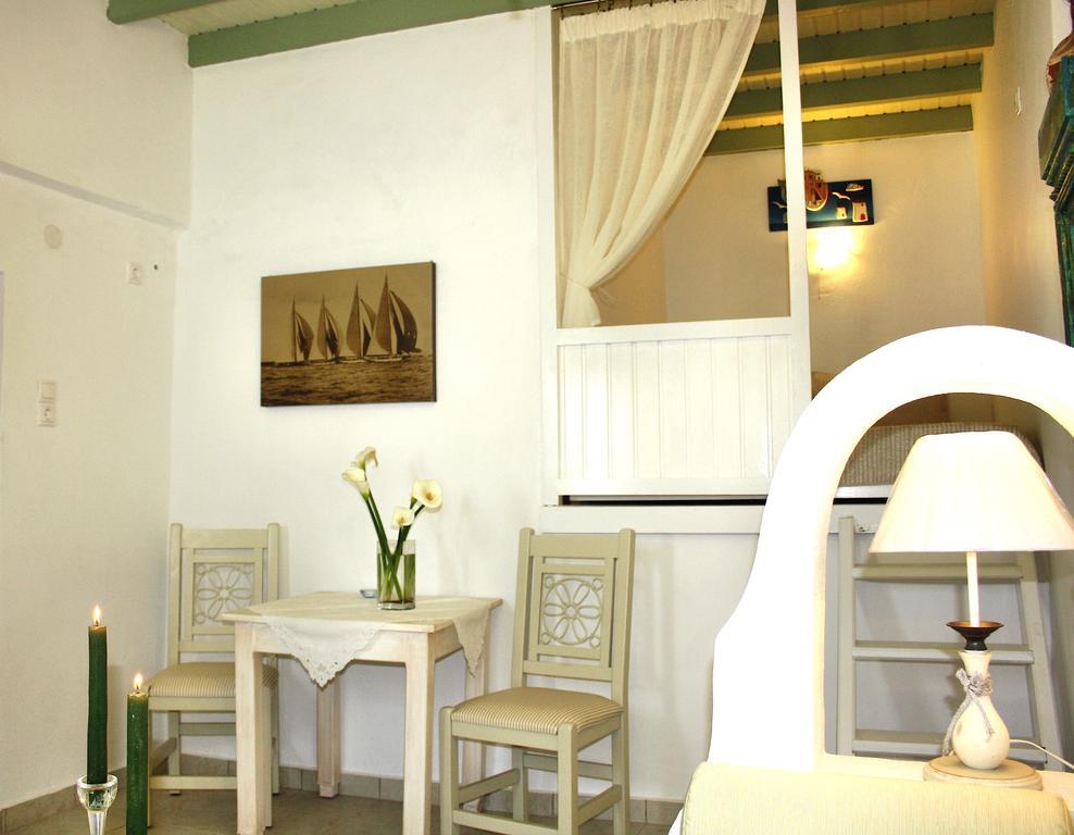 Mariakis Luxury