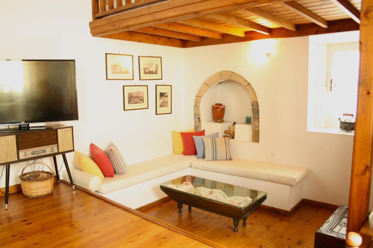 Mariakis Luxury