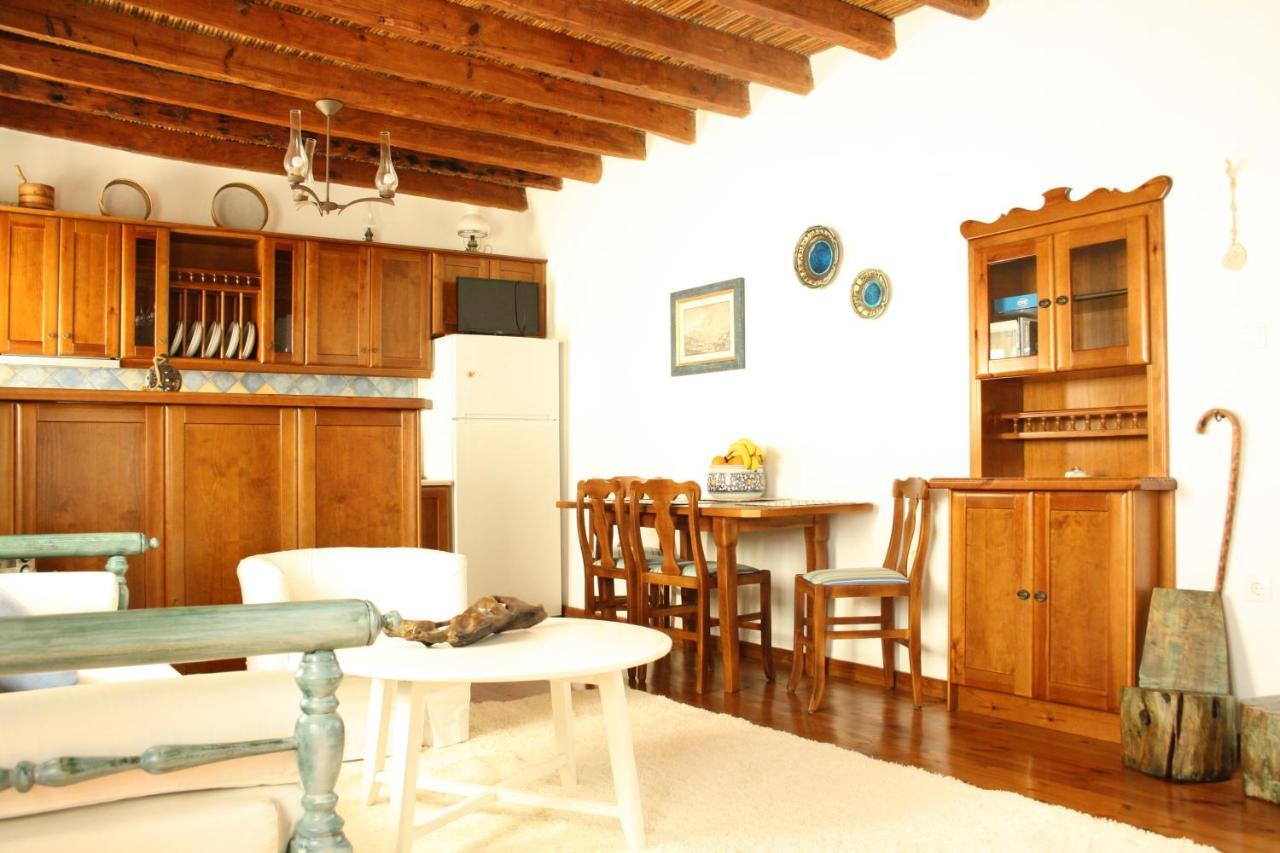 Mariakis Luxury Apartment